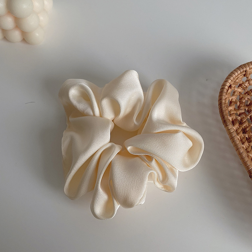 Scrunchy - Image 7